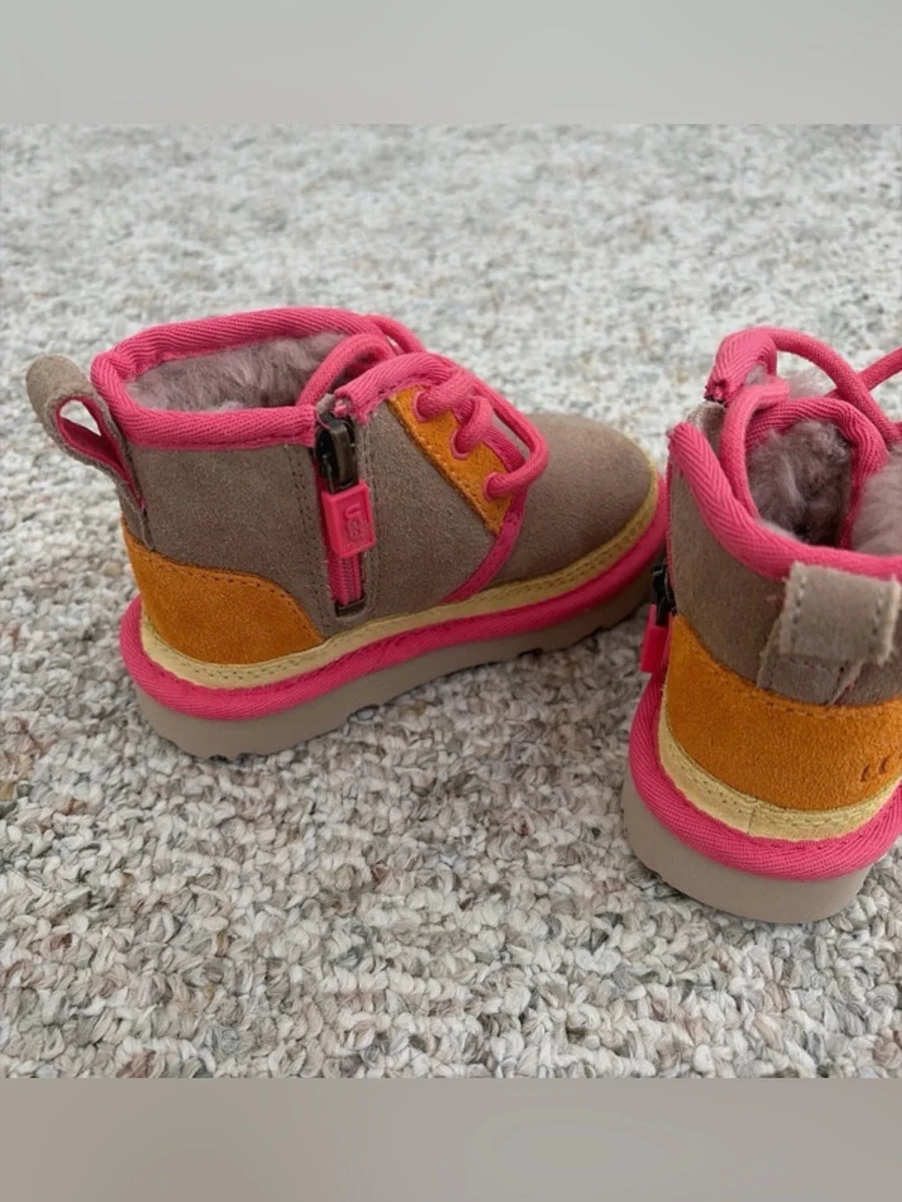 UGG Kids Neumel II Chukka Boots